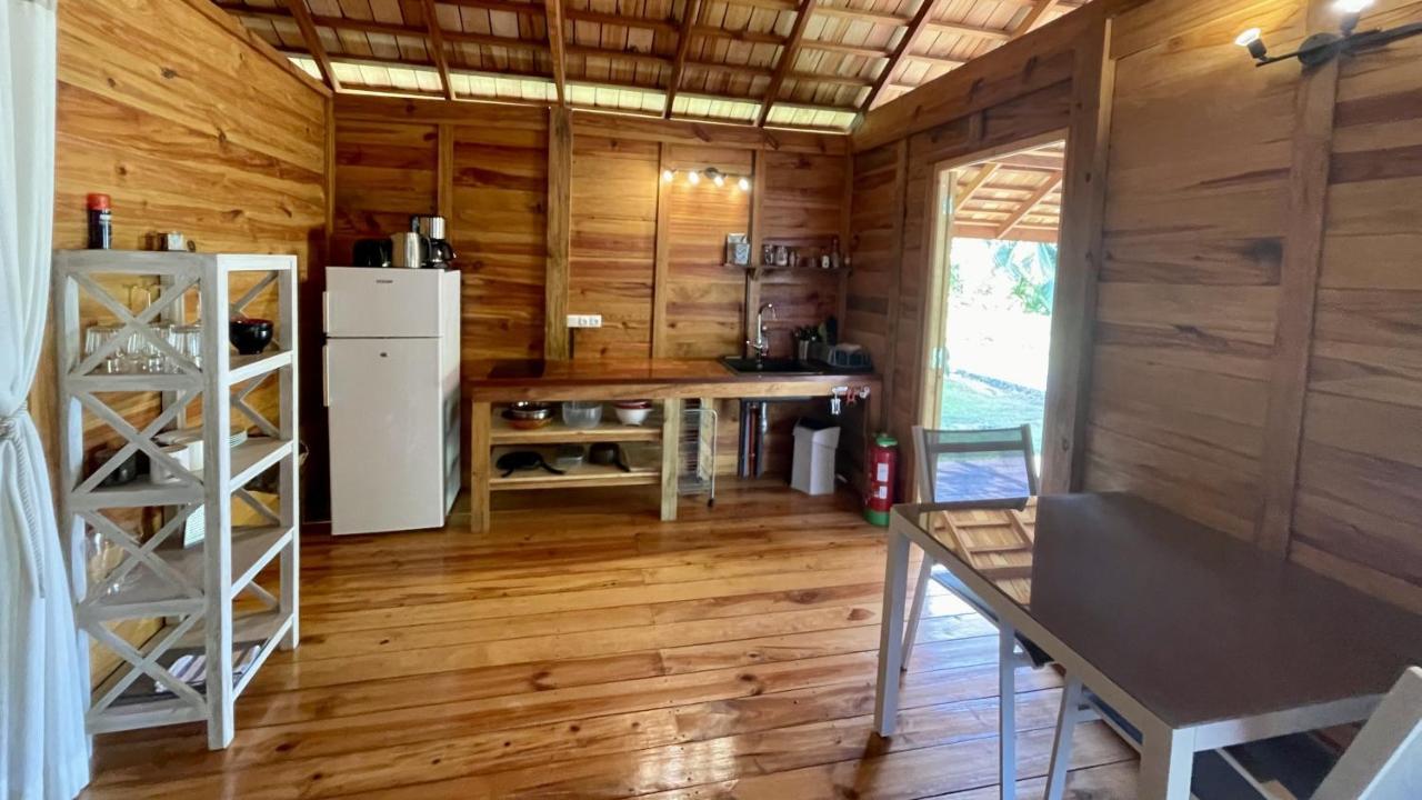 Raiatea - Orion Hoe Bungalow Uturoa Exterior foto